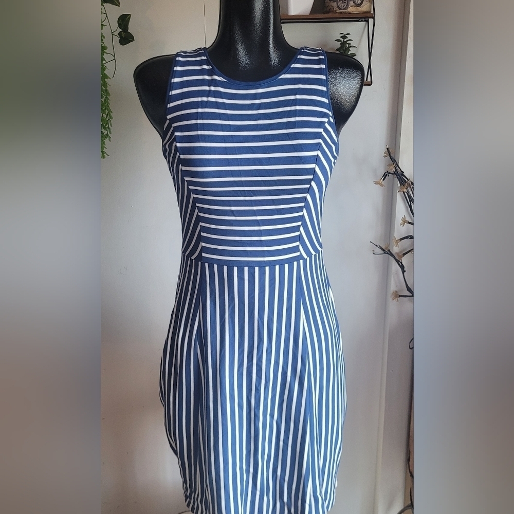 Banana republic striped dress Size 4
